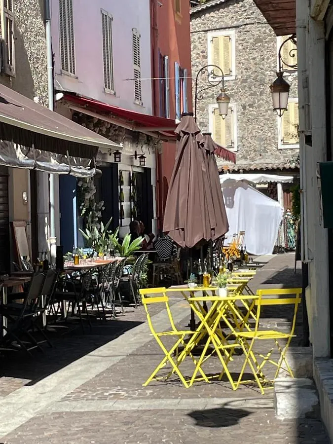 Authentique Studio Au Coeur Du Village Provencal Villeneuve-Loubet Apartment
